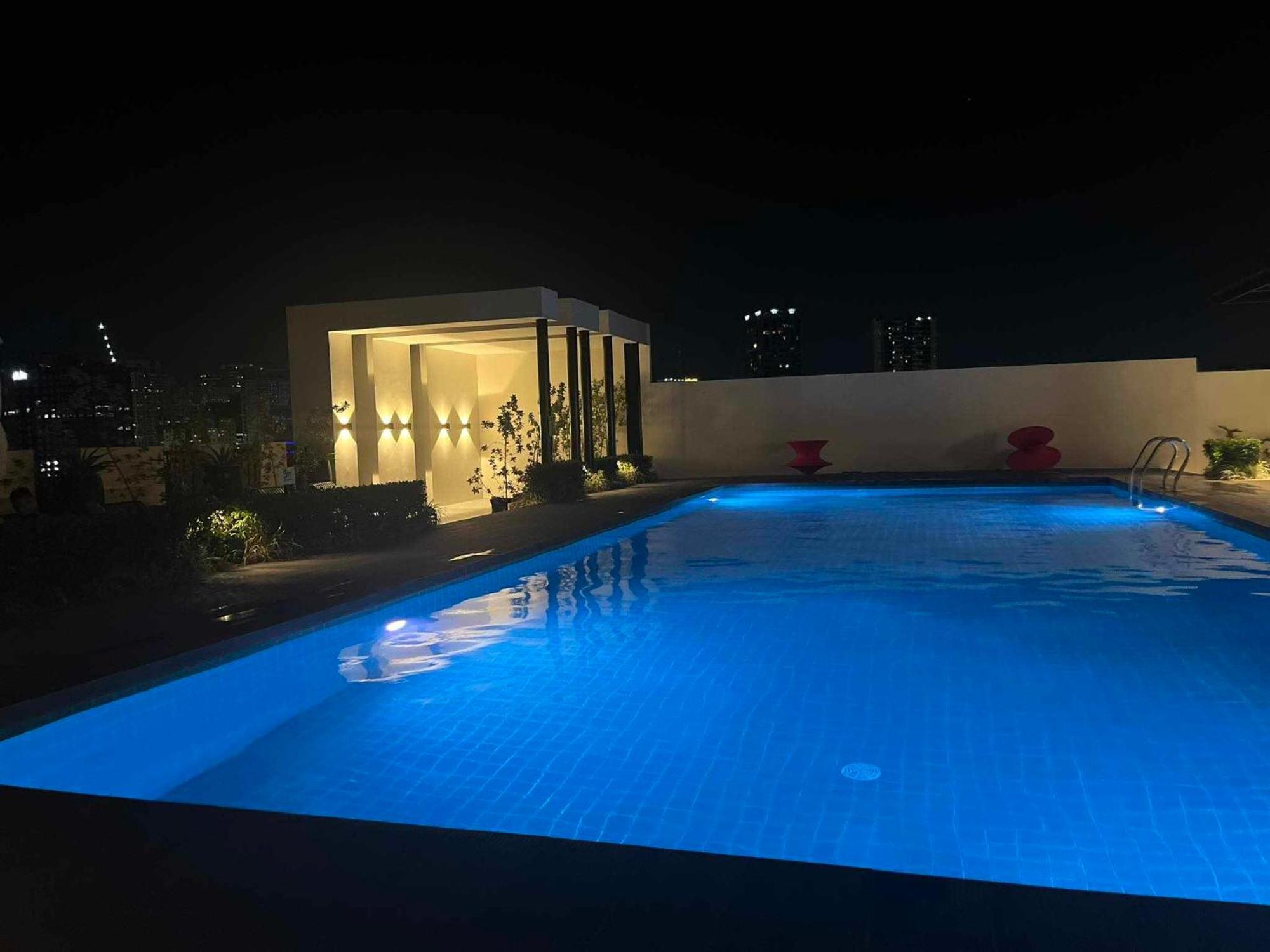 The Median Aparthotel *